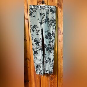 divided by h&m Size 6 Olive With Black Floral Print Jeans